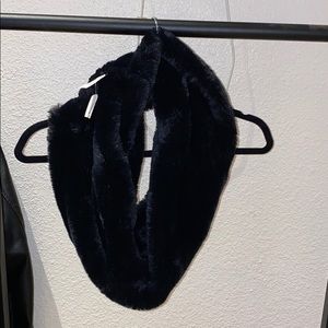 Funny faux fur scarf